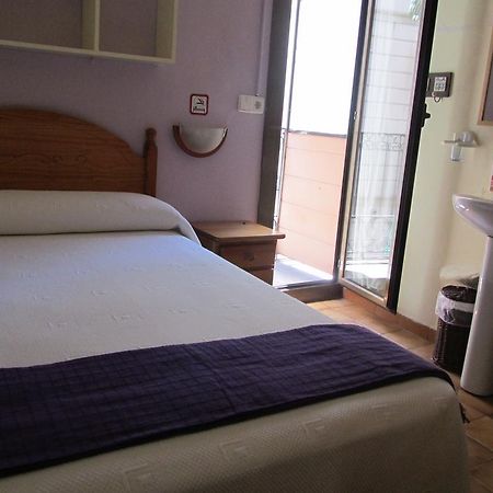 Pension Alamar Barcelona Exterior foto